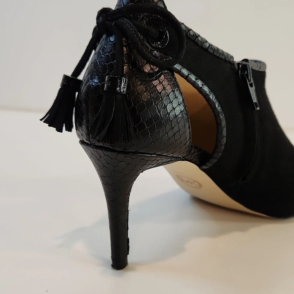 Michael Kors Open Toe Leather & Suede Boot Heels Shoes SZ 8M EU 38.5M EUC NICE!
